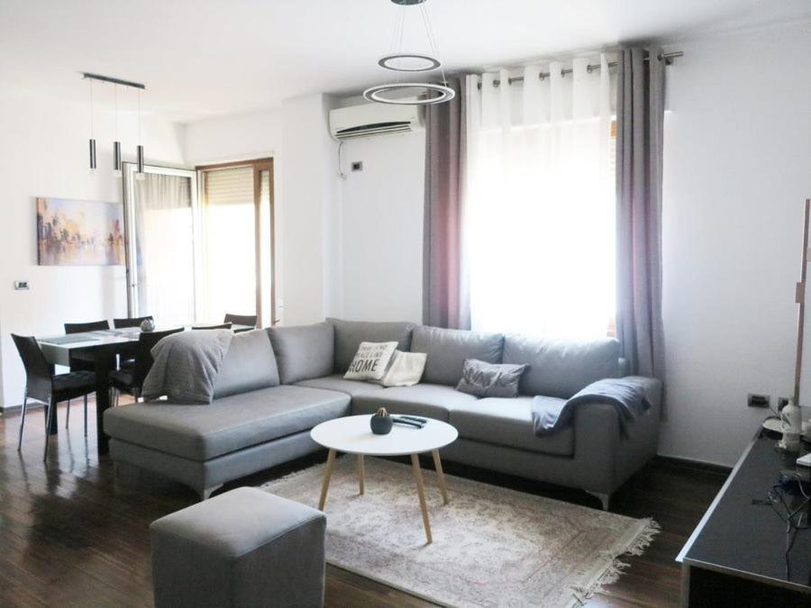 Nys Spacious * Tirana