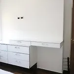 Nys Spacious Apartment
